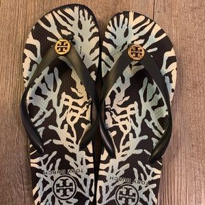 Tory Burch Flip Flops Size 9